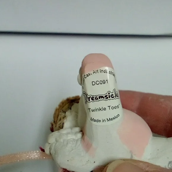 Dreamsicles ballet dancer - Picture 3 of 3